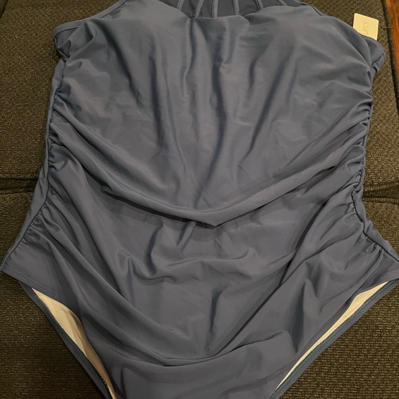 Holipick Women High Neck One Piece Swimsuit Tummy Control Modest Bathing Suit - Picture 7 of 9